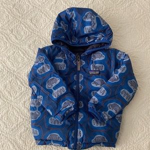 4t Patagonia reversible down coat
